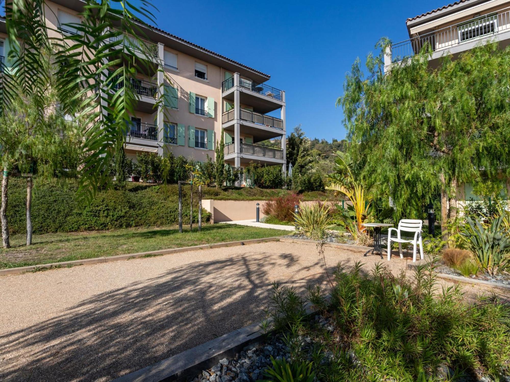 Apartment Le Clos Jardin-1 By Interhome Bormes-les-Mimosas Luaran gambar